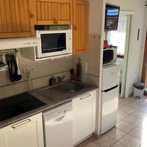 https://family-flat-cosy-35m-et-terrace-10m-for-6-pers.fr-provencehotel.com
